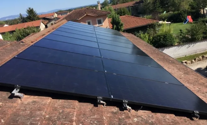 Pose de panneaux photovoltaïques en Auvergne-Rhône-Alpes, Villefranche-sur-Saône, DIZAY ENERGY